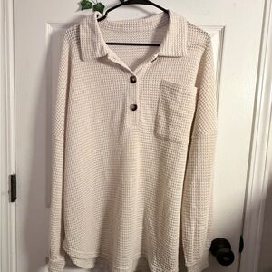Women’s White Knit Shirt